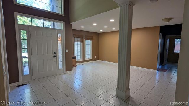 19691 Windridge Drive, Northville, MI 48167