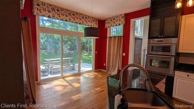 19691 Windridge Drive, Northville, MI 48167