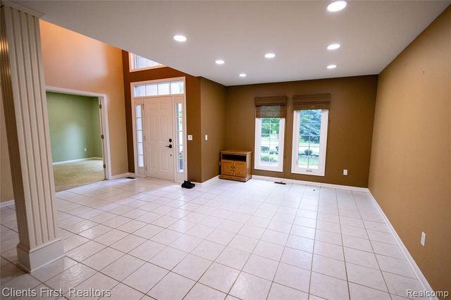 19691 Windridge Drive, Northville, MI 48167