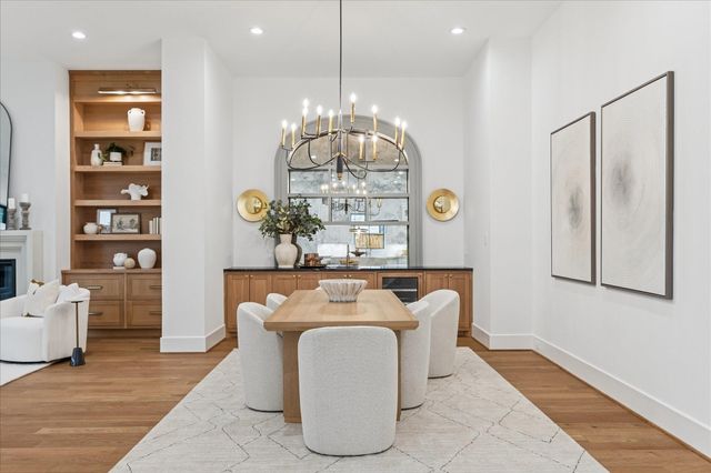 867 W 42nd Street, Houston, TX 77018