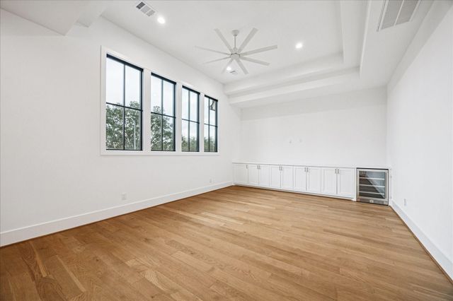 867 W 42nd Street, Houston, TX 77018
