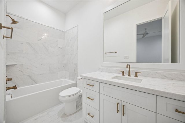 867 W 42nd Street, Houston, TX 77018
