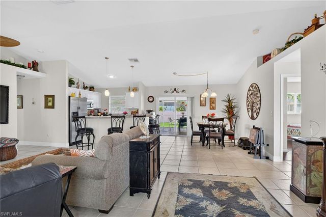 3820 SW 20th AVE, Cape Coral, FL 33914