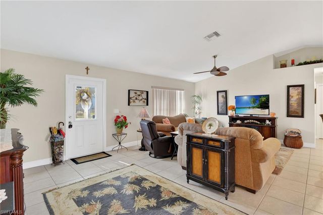 3820 SW 20th AVE, Cape Coral, FL 33914