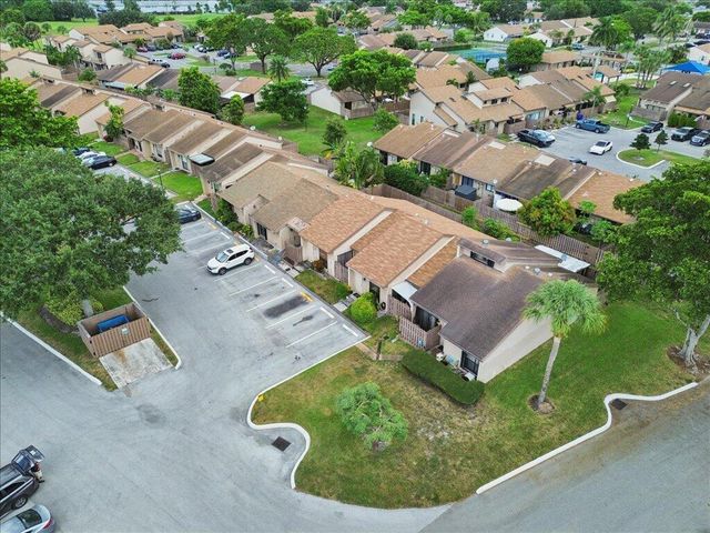 2062 SW 82ND Avenue, Davie, FL 33324