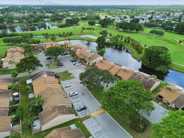 2062 SW 82ND Avenue, Davie, FL 33324