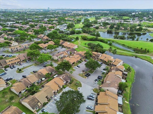 2062 SW 82ND Avenue, Davie, FL 33324