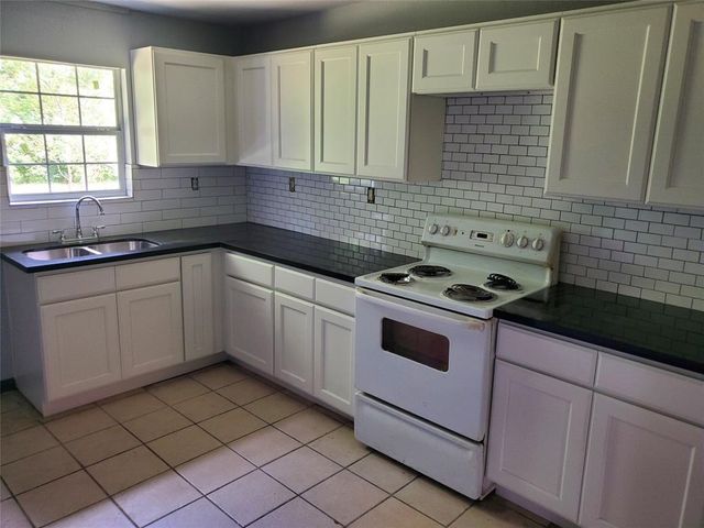 4833 Alvin Street, Houston, TX 77033