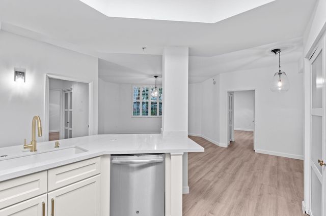 720 S Sapodilla Avenue 106, West Palm Beach, FL 33401