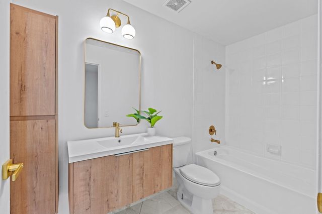 720 S Sapodilla Avenue 106, West Palm Beach, FL 33401