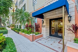 720 S Sapodilla Avenue 106, West Palm Beach, FL 33401