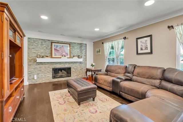 7384 Golden Star Avenue, Riverside, CA 92506