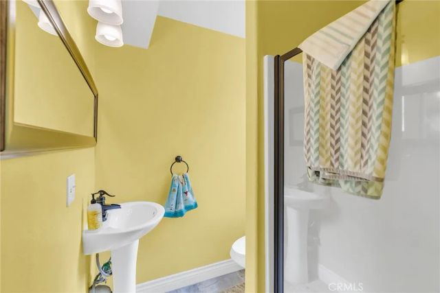 7384 Golden Star Avenue, Riverside, CA 92506