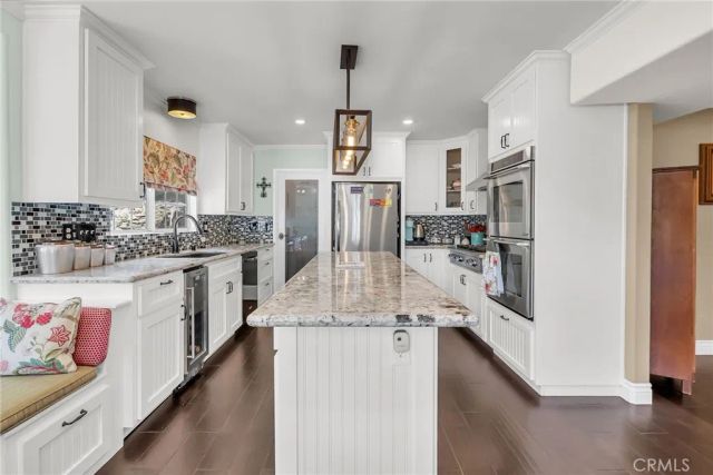 7384 Golden Star Avenue, Riverside, CA 92506