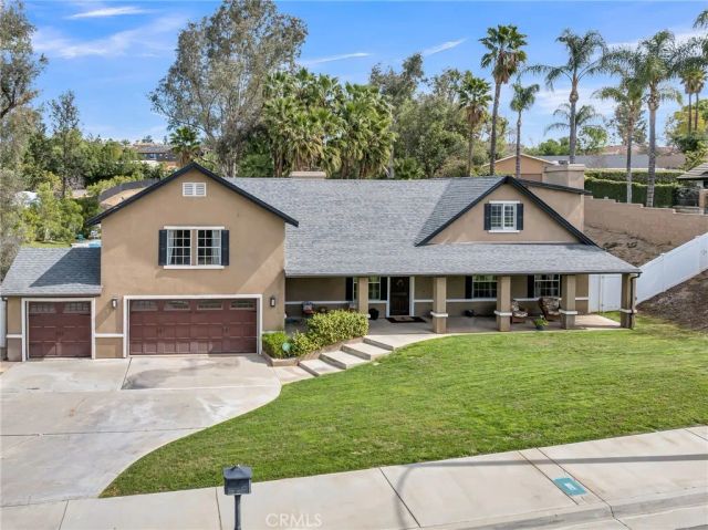 7384 Golden Star Avenue, Riverside, CA 92506