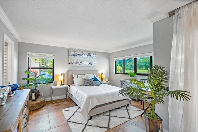 501 Greensward Lane 101-C, Delray Beach, FL 33445