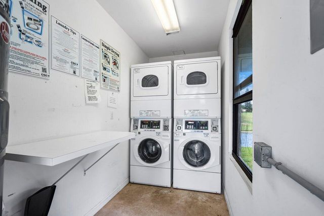 501 Greensward Lane 101-C, Delray Beach, FL 33445