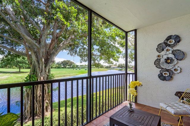 501 Greensward Lane 101-C, Delray Beach, FL 33445