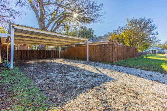 2200 Montrose Street, Bellmead, TX 76705