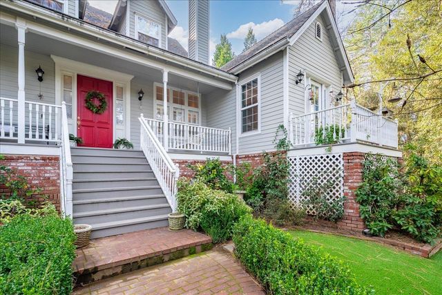 2920 Mount Danaher Rd, Camino, CA 95709