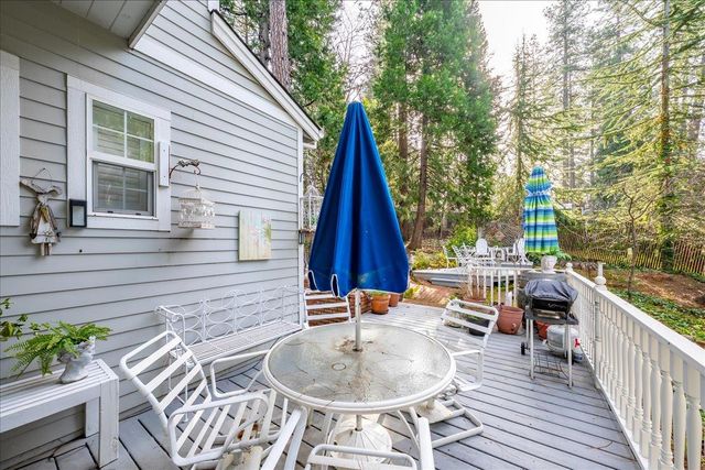 2920 Mount Danaher Rd, Camino, CA 95709