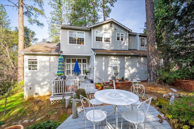 2920 Mount Danaher Rd, Camino, CA 95709