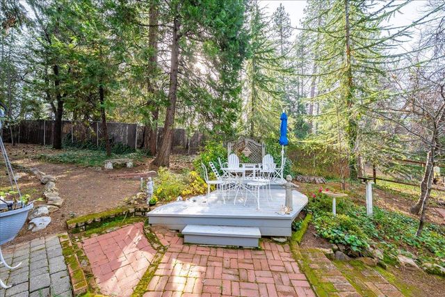 2920 Mount Danaher Rd, Camino, CA 95709