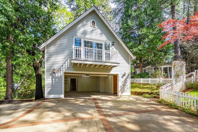 2920 Mount Danaher Rd, Camino, CA 95709