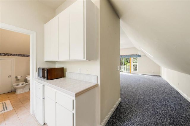 2920 Mount Danaher Rd, Camino, CA 95709