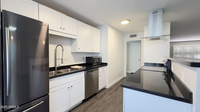 10562 W Campana Drive, Sun City, AZ 85351