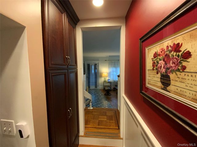 4705 189th Street, Flushing, NY 11358