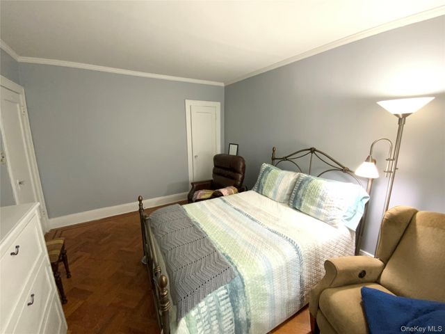 4705 189th Street, Flushing, NY 11358