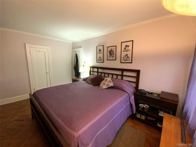 4705 189th Street, Flushing, NY 11358