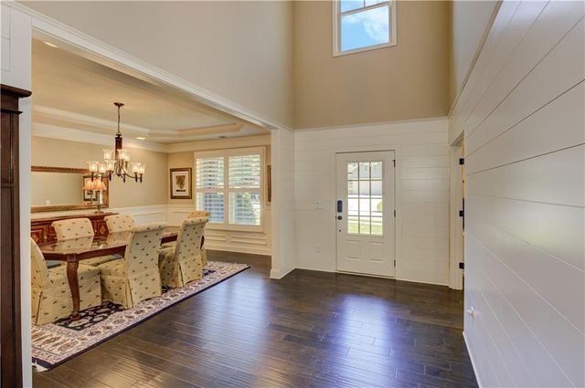 405 Acorn Run, Canton, GA 30115