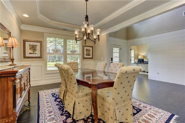 405 Acorn Run, Canton, GA 30115