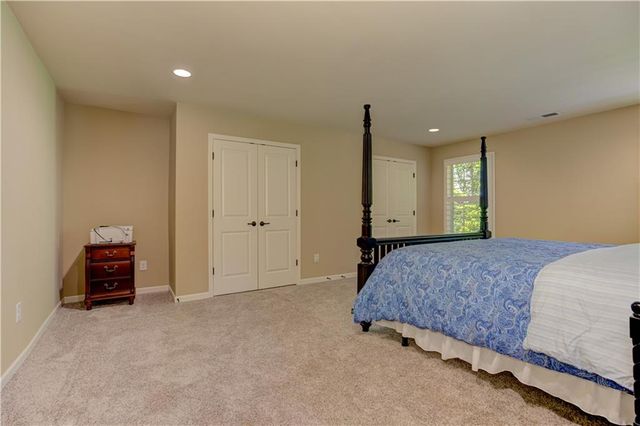 405 Acorn Run, Canton, GA 30115