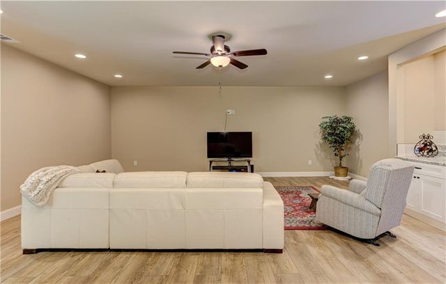 405 Acorn Run, Canton, GA 30115
