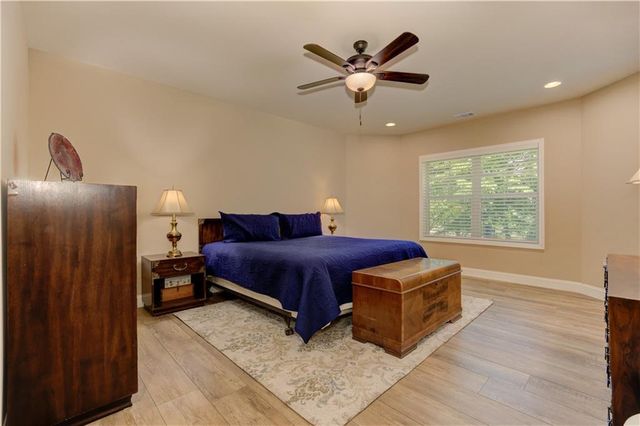 405 Acorn Run, Canton, GA 30115