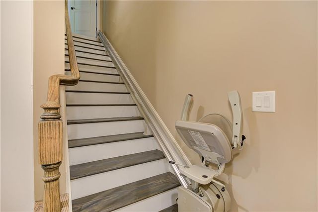 405 Acorn Run, Canton, GA 30115