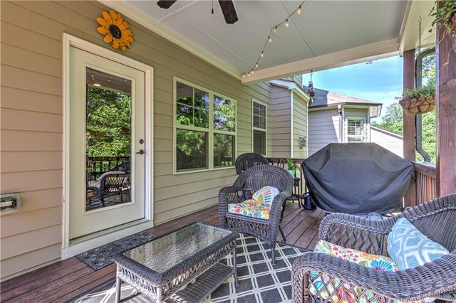 405 Acorn Run, Canton, GA 30115