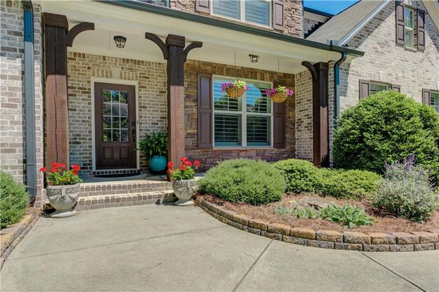 405 Acorn Run, Canton, GA 30115