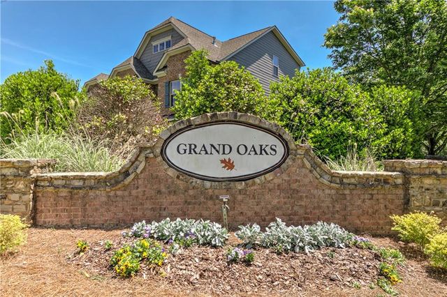 405 Acorn Run, Canton, GA 30115