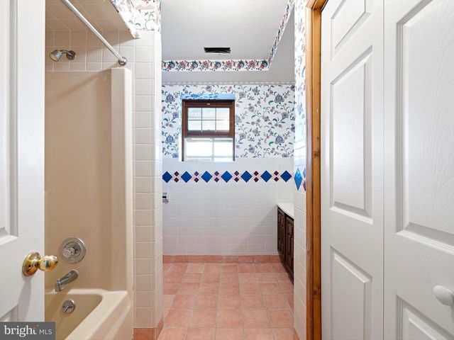 16327 OLD MILL RD, Lewes, DE 19958