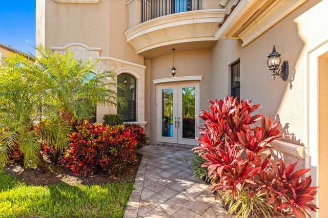 16743 Picardy Way, Delray Beach, FL 33446