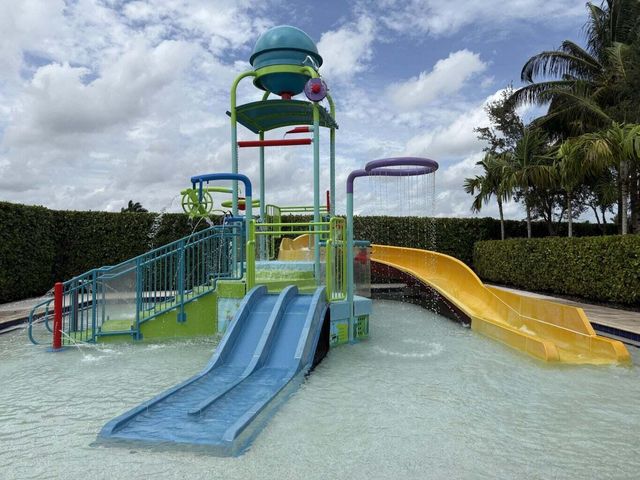 16743 Picardy Way, Delray Beach, FL 33446