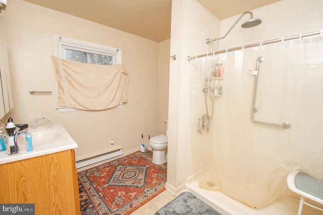 8331 AVALON BLVD, Salisbury, MD 21804