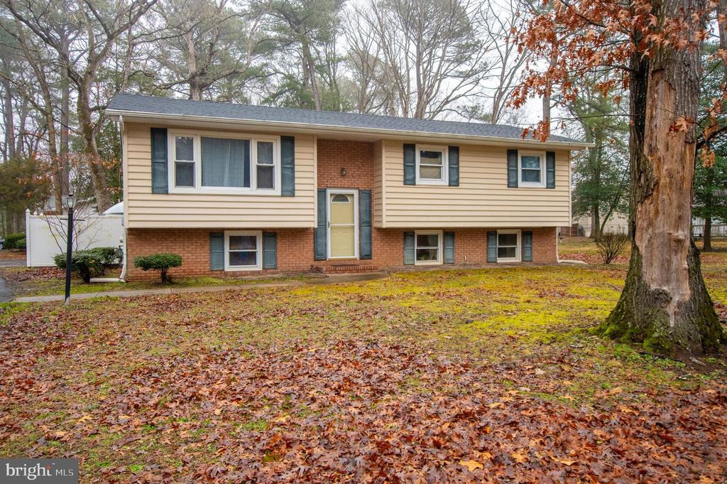 8331 AVALON BLVD, Salisbury, MD 21804