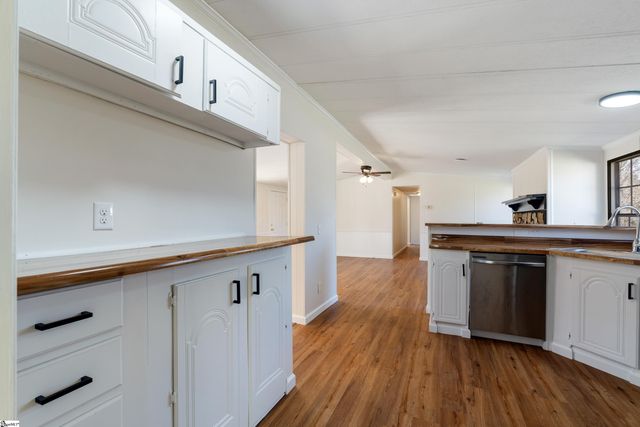 486 Indian Mound Road, Laurens, SC 29360