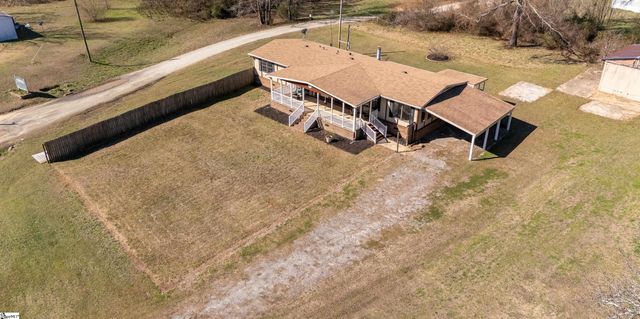 486 Indian Mound Road, Laurens, SC 29360