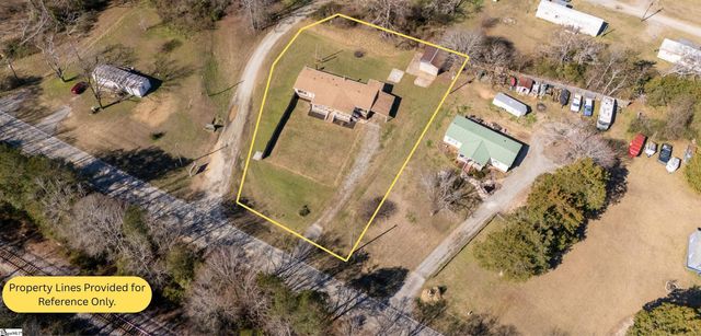 486 Indian Mound Road, Laurens, SC 29360